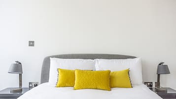3 bedrooms, iron/ironing board, travel cot, free WiFi