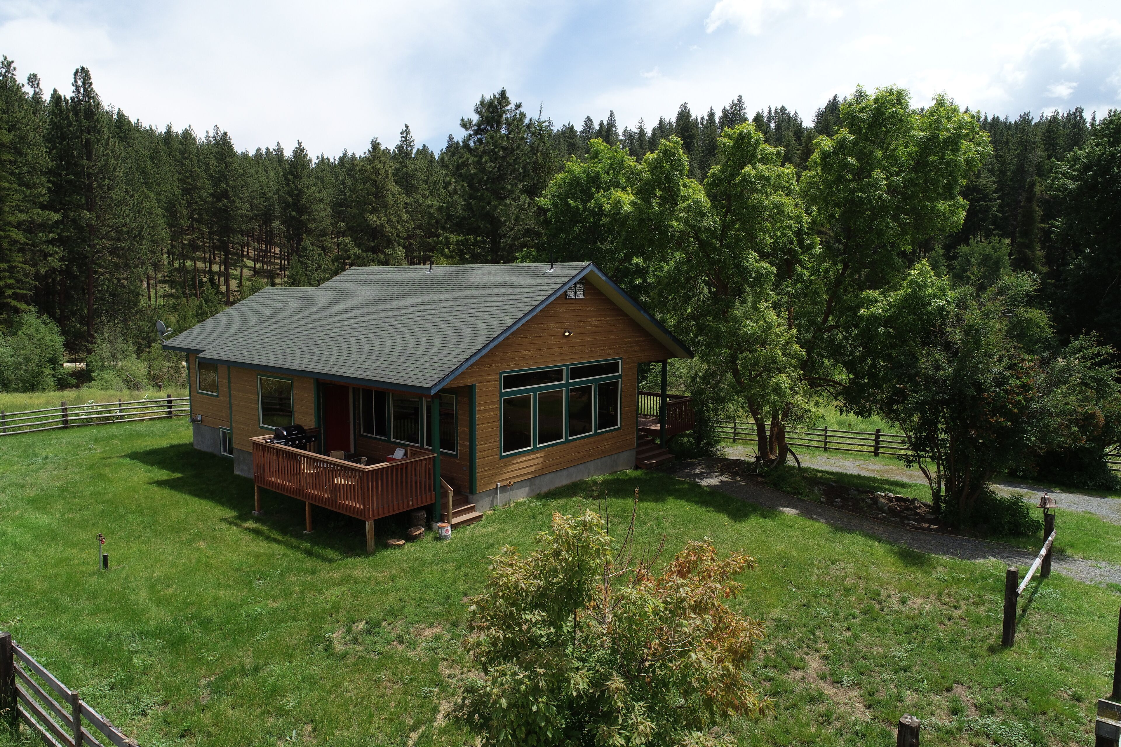 Come Stay at the Orville Chandler Ranch! 