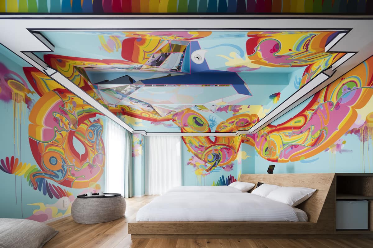 Premium bedding, down comforters, pillowtop beds, in-room safe