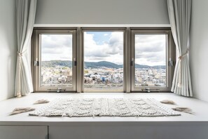 Chambre supérieure double, non-fumeur (with Bath) | Literie de qualité, couette en duvet, lit avec matelas à plateau-coussin