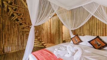 Comfort Villa, 2 Bedrooms | In-room safe, individually decorated, individually furnished, free WiFi