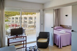 2 camere, ferro/asse da stiro