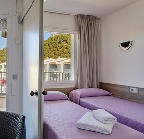 2 camere, ferro/asse da stiro