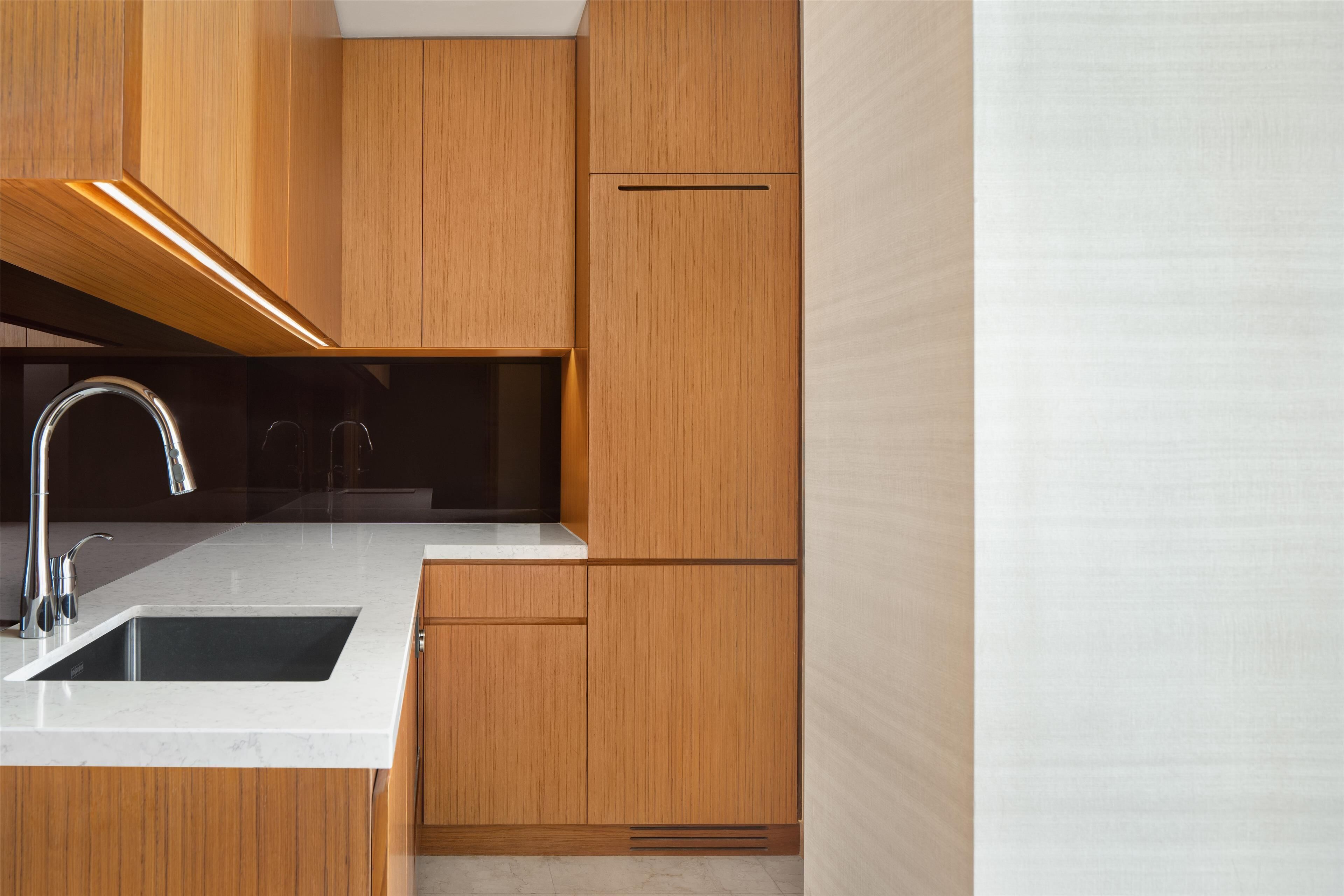 1 bedroom, premium bedding, down duvets, minibar