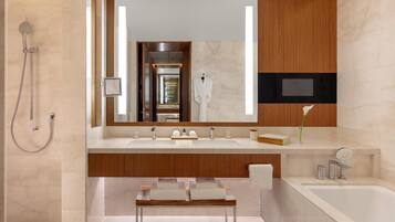 Separate tub and shower, deep soaking tub, rainfall showerhead