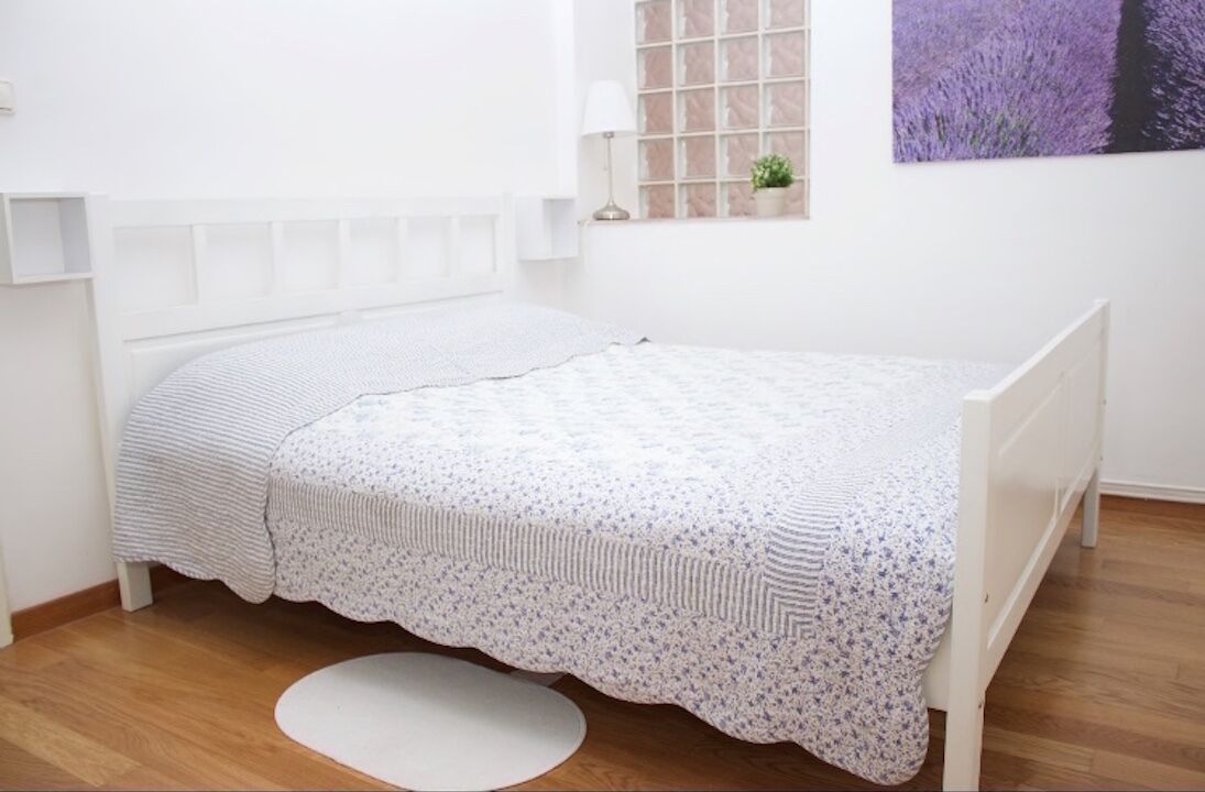 2 habitaciones, tabla de planchar con plancha y wifi gratis 