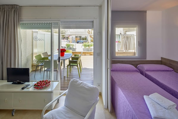 3 bedrooms, iron/ironing board