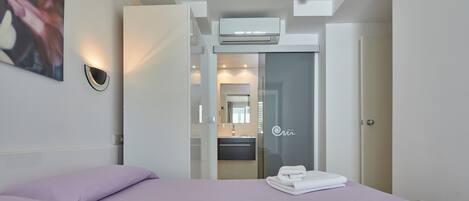 3 Schlafzimmer, Bügeleisen/Bügelbrett