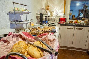 Dining - Studio for 2- 3 persons - Europa Pension Tirol (Fließ)