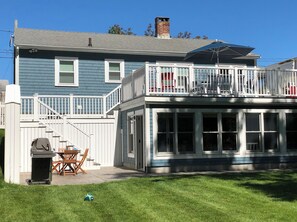Exterior - Renovated beach house w/ fenced in yard, AC, waterviews  & beach across street! (Plymouth)