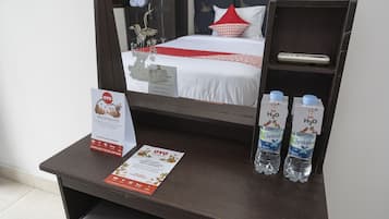 Standard-Zweibettzimmer, 2 Einzelbetten | Zimmerausstattung