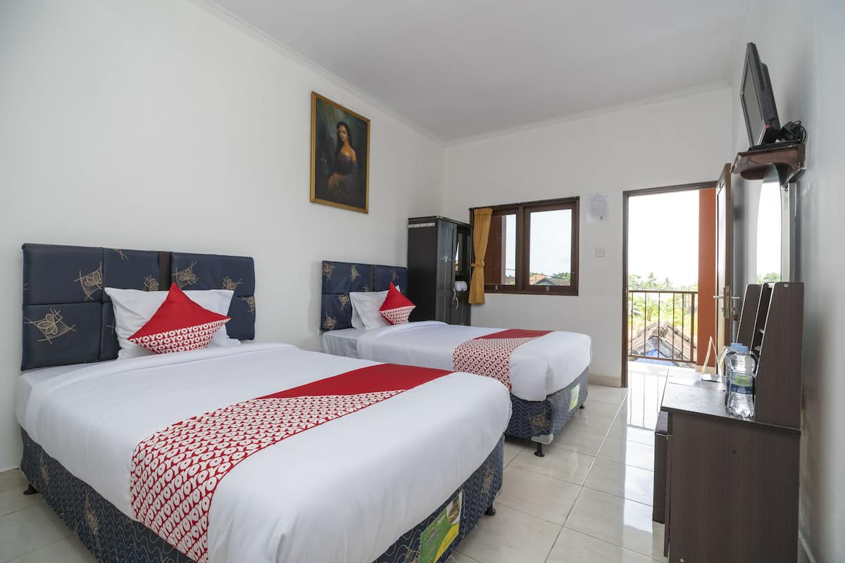 Standard Twin Room, 2 Single Beds | Desk, free WiFi, bed sheets