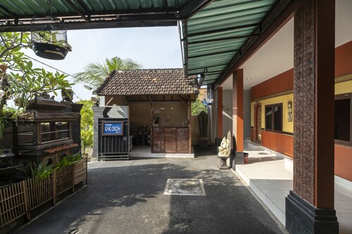 Super OYO 636 Apartmen Kak Okoh