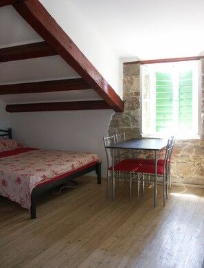 1 habitación y wifi 