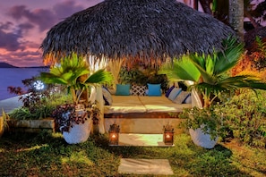 Property grounds - SPLENDID "VILLA SAKINA" beach front with jacuzzi (Nosy be)