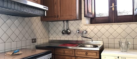 Fridge, oven, toaster