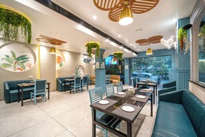 Restaurant - Treebo Kamal Regency (Bhopal)