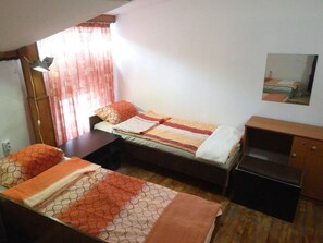4 Schlafzimmer