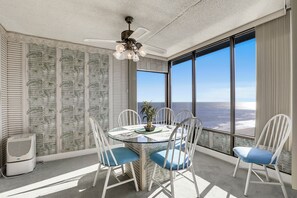 Dining - XPLORIE ACTIVITIES & LINENS INCLUDED*!  OCEAN & BAY VIEWS!!! One unit back from oceanfront, spectacular views of both ocean & bay (Ocean City)