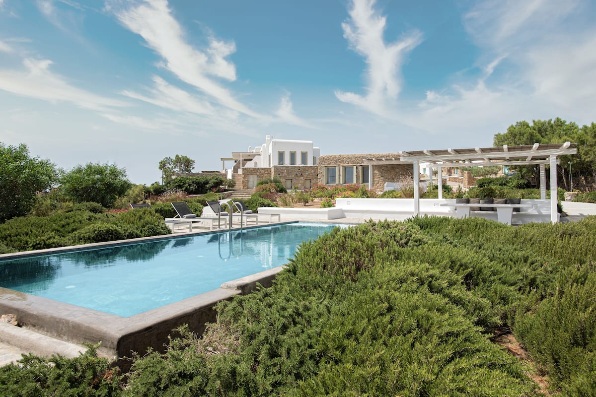Beach/ocean view