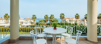 ゴールデン レジデンス ファミリー リゾート