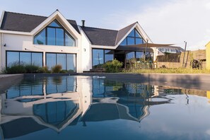 室外泳池、暖水池