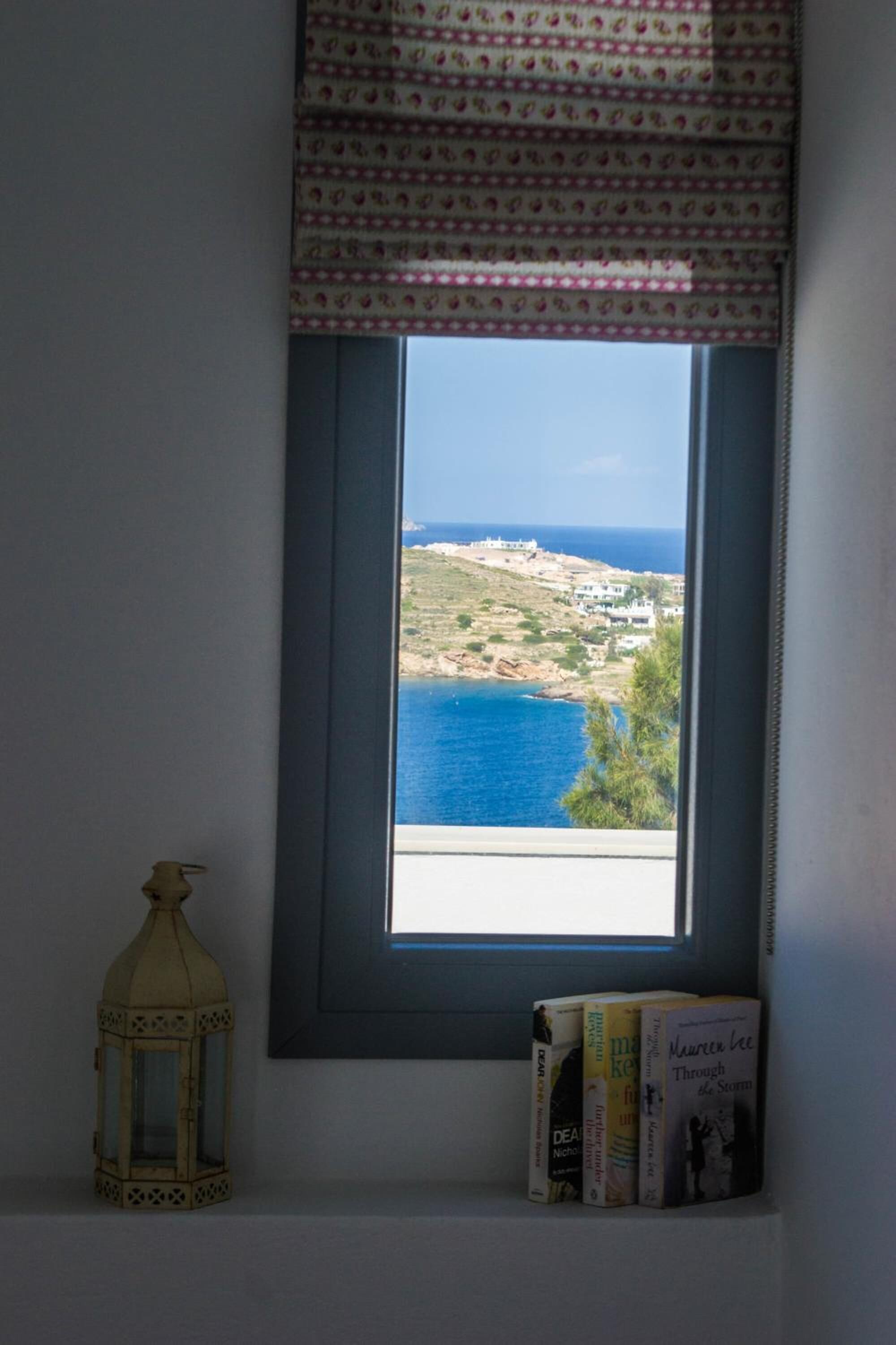 奢华公寓 | 办公桌、免费 WiFi、床单