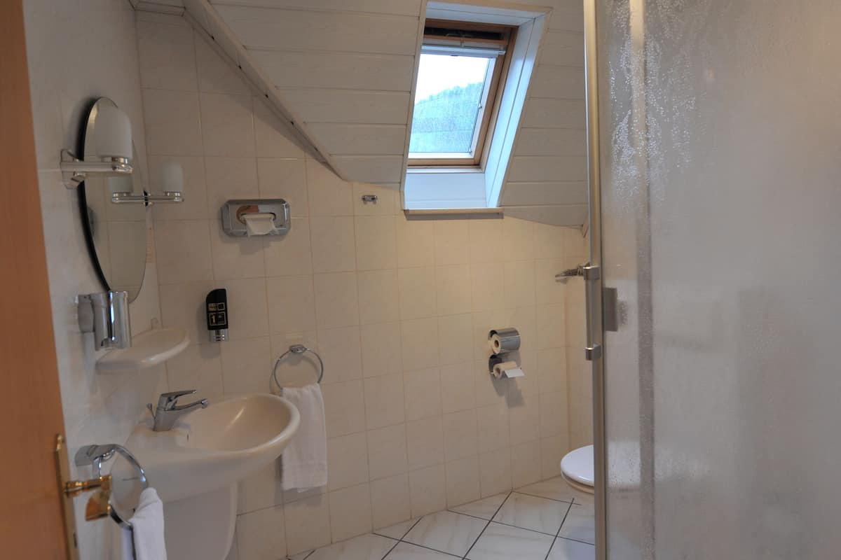 double room | bathroom | deep-soaking bathtub, free toiletries, hair dryer, towels