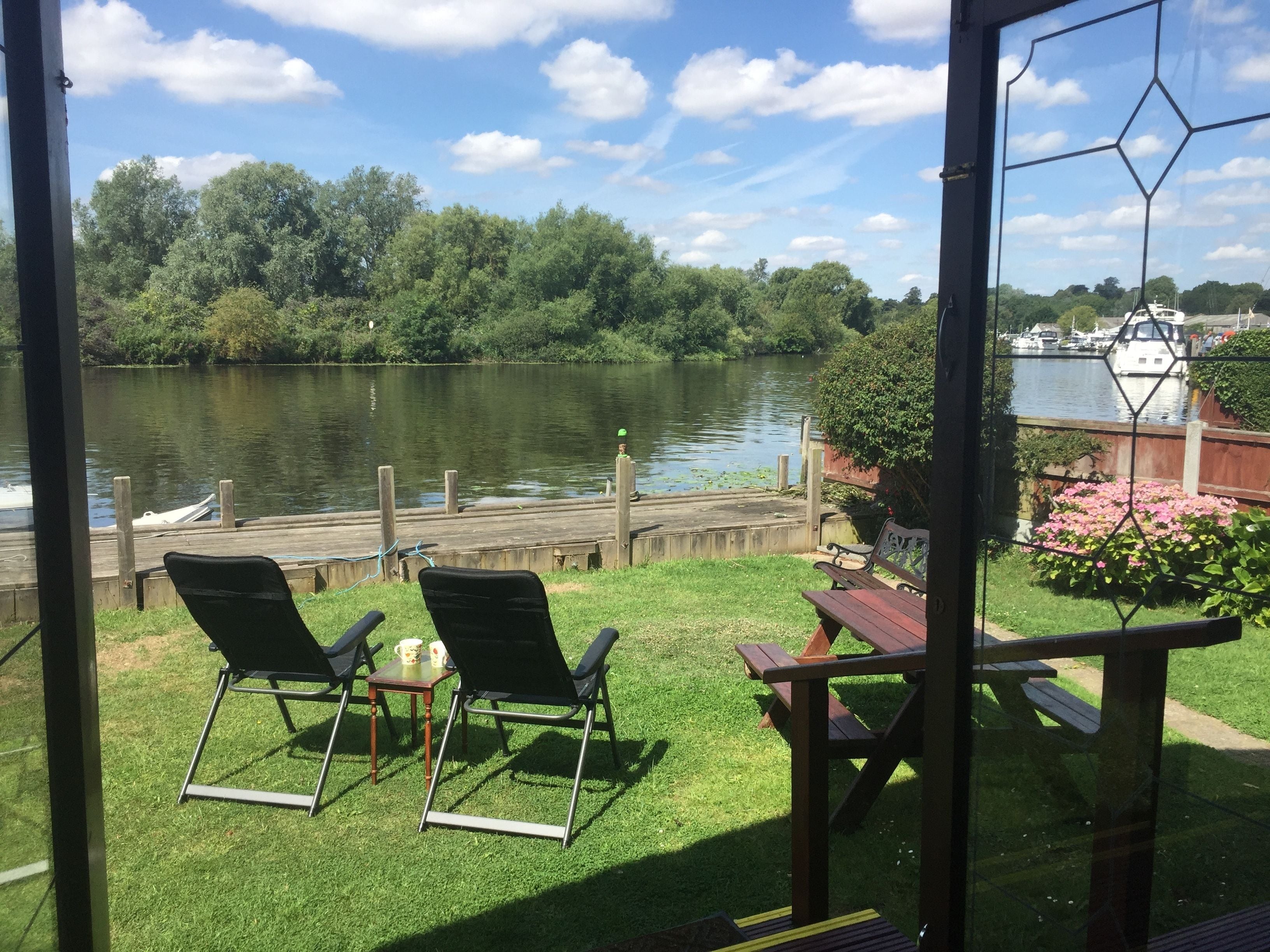 Nhà gỗ có tầm nhìn toàn cảnh, 2 phòng ngủ, quang cảnh sông | Chi tiết nội thất