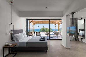 Sea View Suite | Premium bedding, in-room safe, desk, soundproofing - Atalanti Boutique Hotel - Adults Only (Rhodes)
