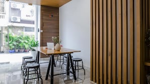 Lobby sitting area - Mie House 1 (Ho Chi Minh City)