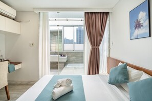 시그니처룸 (Sky View) | 책상, 방음 설비, 무료 WiFi, 침대 시트