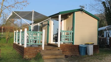 Mobile Home (Vert) | Terrace/patio