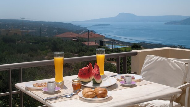 Panoramic Studio, 1 Bedroom, Ocean View, Mountainside (East) | Terrace/patio