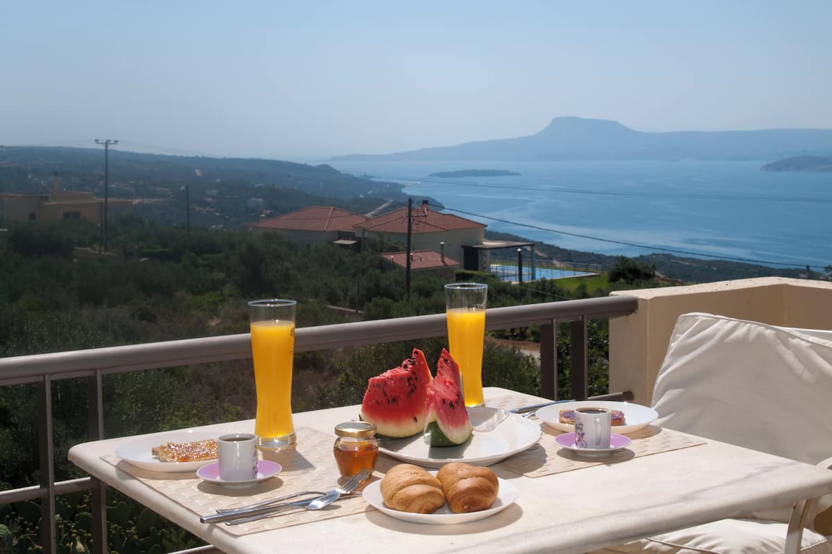 Panoramic Studio, 1 Bedroom, Ocean View, Mountainside (East) | Terrace/patio