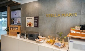 Gratis kontinental frukost varje dag