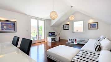 Penthouselejlighed | Opholdsområde | LED-tv