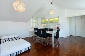 Penthouse | Living area | LED TV