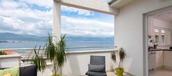 Apartments Salona