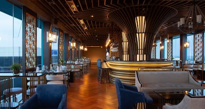 Avenzel Hotel & Convention Cibubur