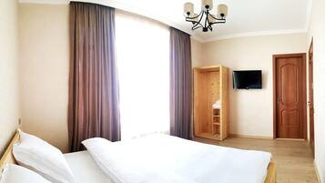 Standard Double Room, Mountain View | Minibar, blackout drapes, soundproofing, free WiFi