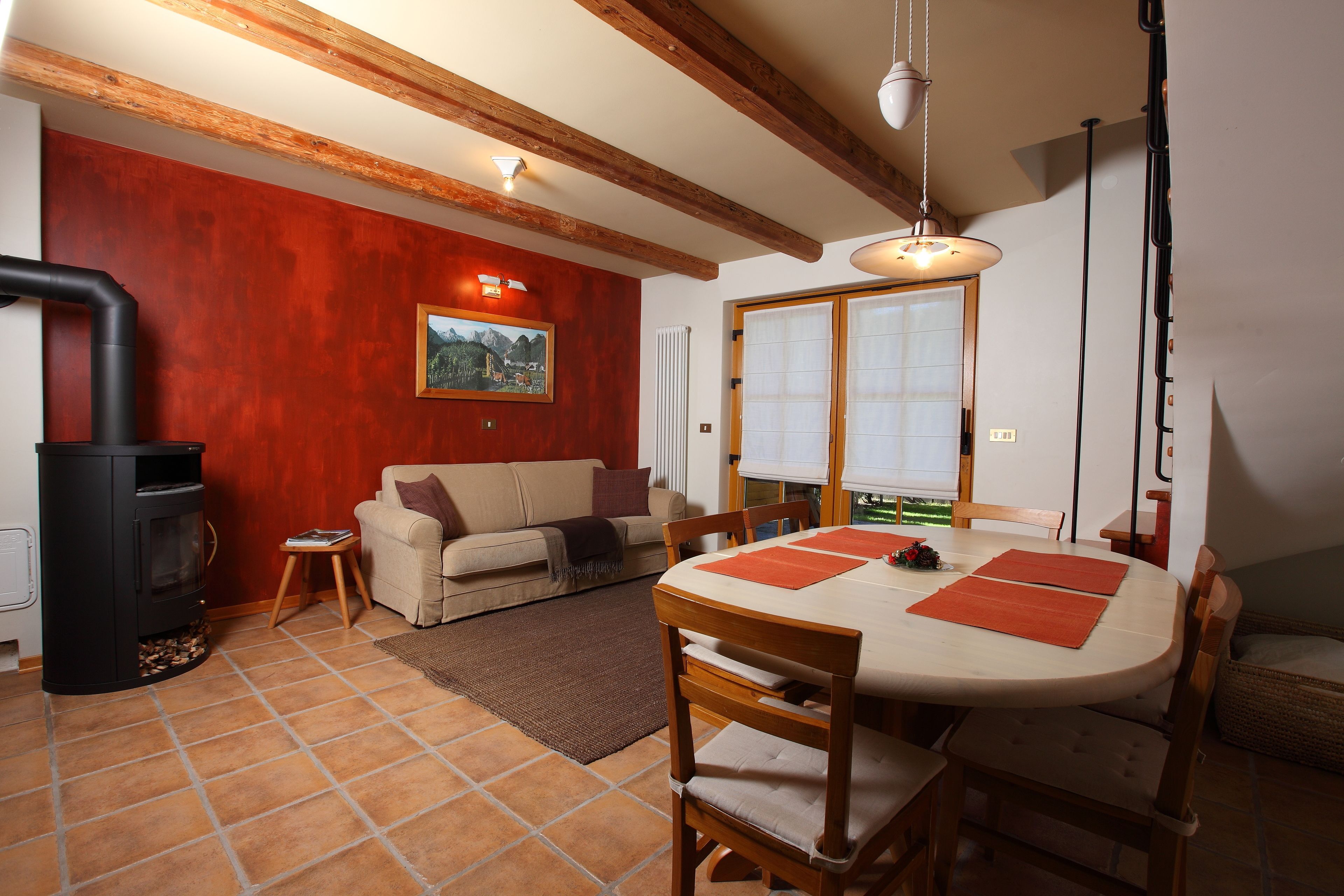 2 bedrooms, free cots/infant beds, free WiFi, bed sheets