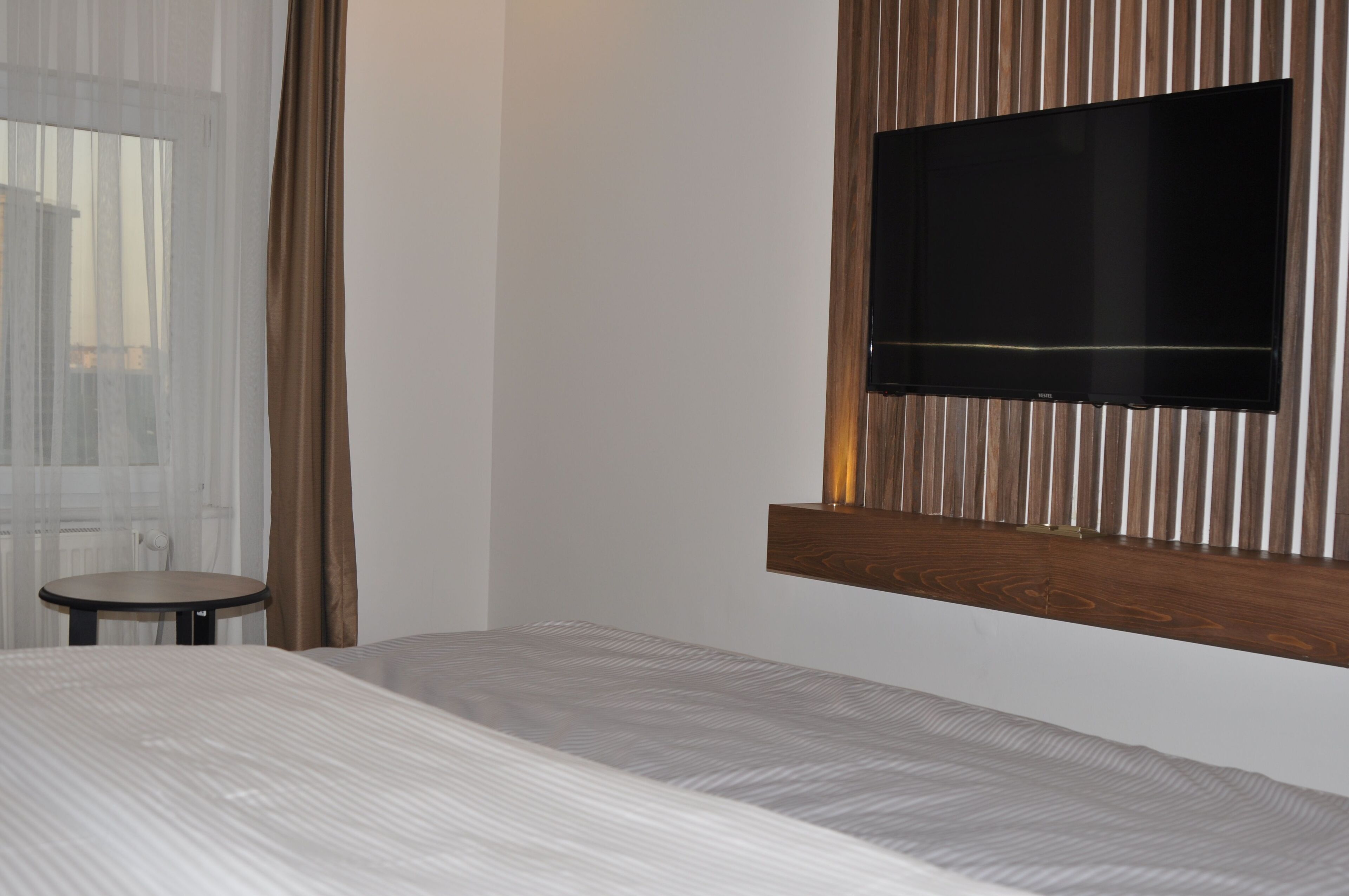 soundproofing, iron/ironing board, free wifi, bed sheets