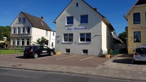 Front of property - Haus Meeresgruß (Cuxhaven)