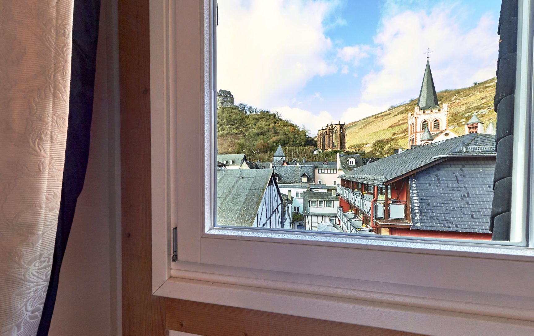 standard single room, 1 single bed | minibar, in-room safe, individually decorated, blackout curtains