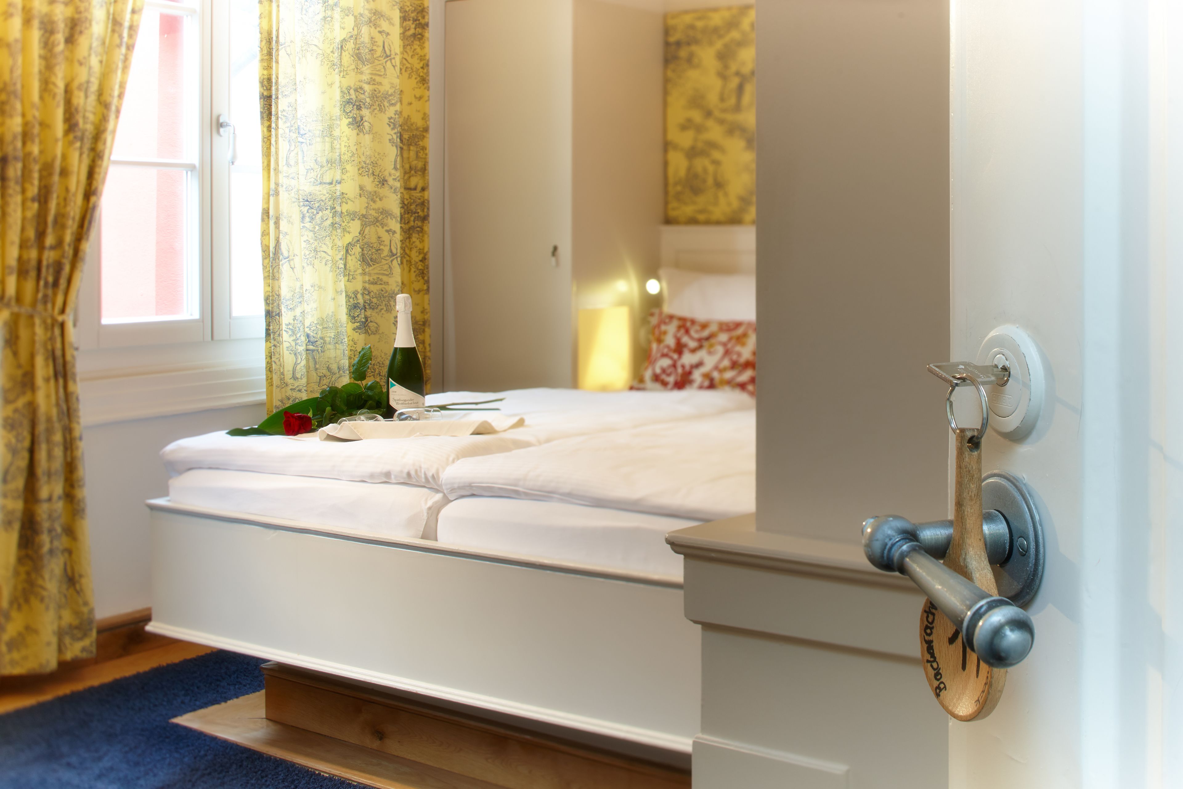 classic double room | minibar, in-room safe, individually decorated, blackout curtains
