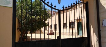 2 Houses in Montemayor Rural Cottages