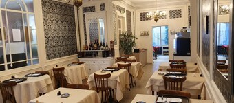 Le Riviera