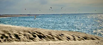 Ouddorp / Renesse for families, kiters, surfers, cyclists, dog friends.
