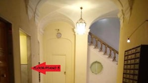 Property entrance - Inside The City (Genoa)